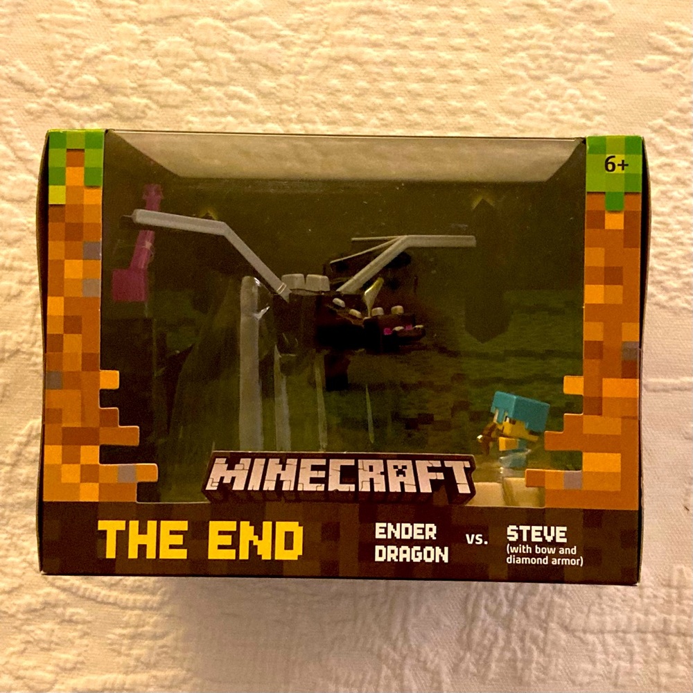 NIB Minecraft Ender dragon figure